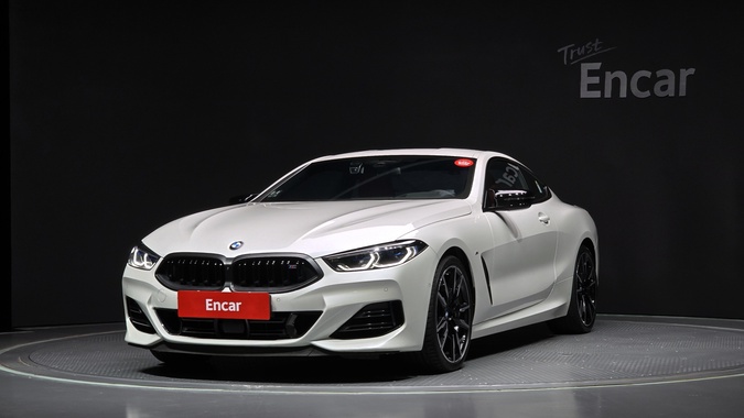 BMW 8 Series 2025