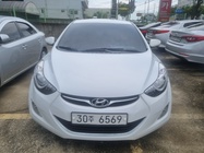 Hyundai Avante 2011