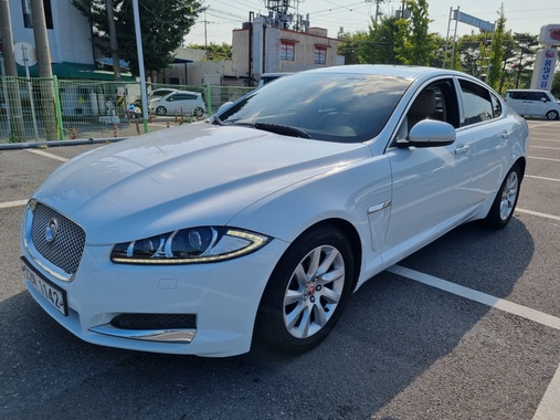 Jaguar XF 2014