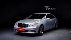 Mercedes-Benz S-Class 2012