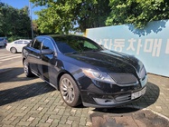 Lincoln MKS 2012