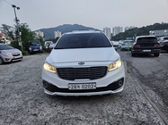 Kia Canival 2015