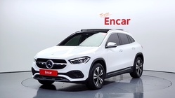 Mercedes-Benz GLA-Class 2021