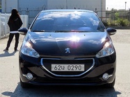 Peugeot 208 2015