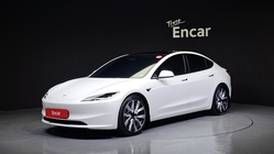 Tesla Model 3 2025