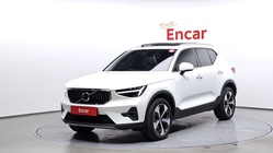 Volvo XC40 2024