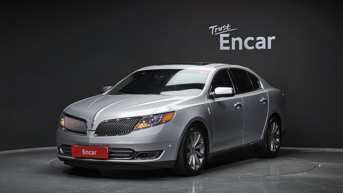 Lincoln MKS 2013