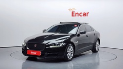 Jaguar XE 2015