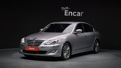 Hyundai Genesis 2013