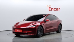 Tesla Model 3 2024