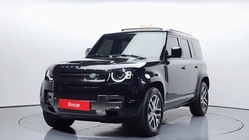 Land Rover Defender 2024