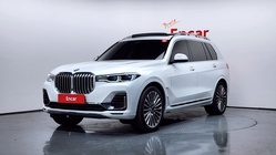 BMW X7 2021
