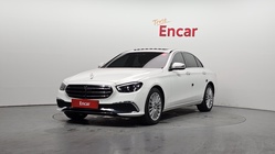 Mercedes-Benz E-Class 2022