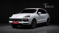 Porsche Cayenne 2021