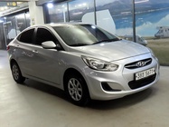 Hyundai Accent 2012