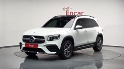 Mercedes-Benz GLB-Class 2021