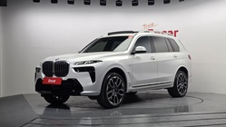 BMW X7 2023