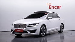 Lincoln MKZ 2020