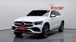 Mercedes-Benz GLC-Class 2021