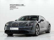 Porsche Taycan 2023