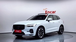 Volvo XC60 2025
