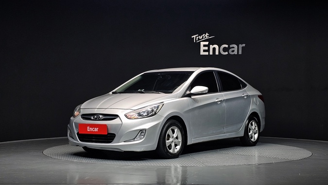 Hyundai Accent 2012