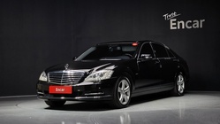 Mercedes-Benz S-Class 2011