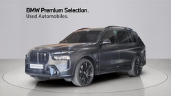 BMW X7 2025