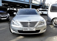 Hyundai Genesis 2010