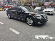 Lexus LS 2011