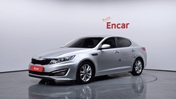 Kia K5 2011