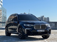 BMW X7 2021