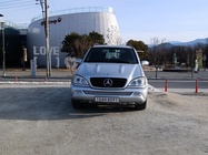 Mercedes-Benz M-Class 2001