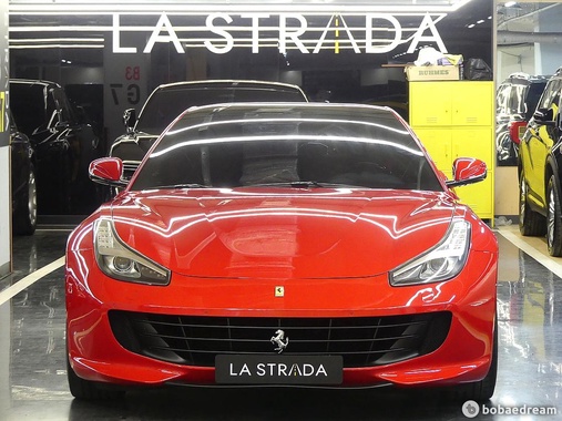Ferrari GTC4Lusso 2018