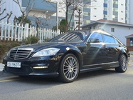 Mercedes-Benz S-Class 2010