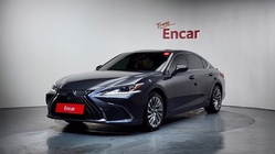 Lexus ES 2022