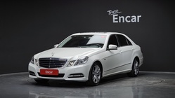 Mercedes-Benz E-Class 2011