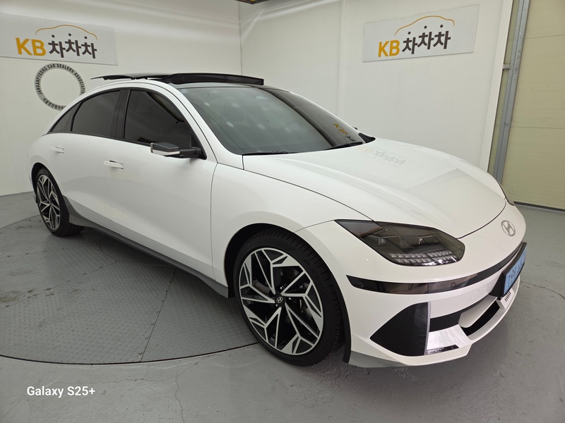 Hyundai Ioniq6