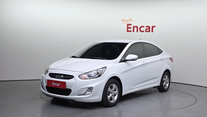 Hyundai Accent 2012