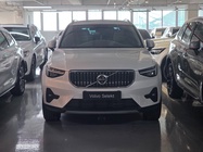 Volvo XC40 2025