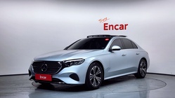 Mercedes-Benz E-Class 2024