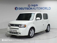 Nissan Cube 2011