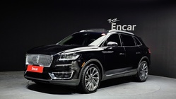 Lincoln Nautilus 2020