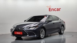 Lexus ES 2023