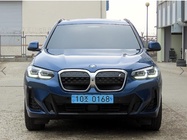 BMW iX3 2022