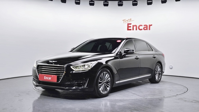 Genesis EQ900 2017