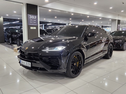 Lamborghini Urus 2025