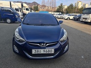 Hyundai Avante 2012