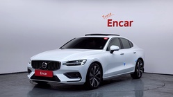 Volvo S60 2024