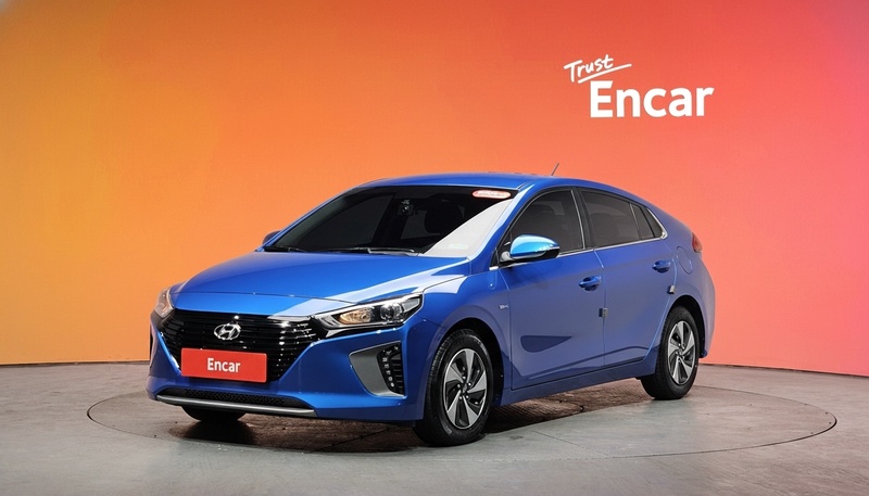 Hyundai Ioniq